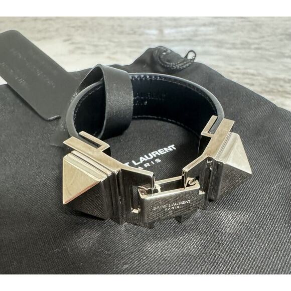 Auth Saint Laurent YSL Black Leather Stud Bracelet Small Sized Metal - Picture 1 of 16